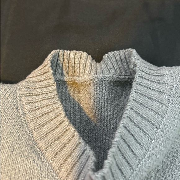 Cross embroidery Long sleeve - Picture 3 of 5